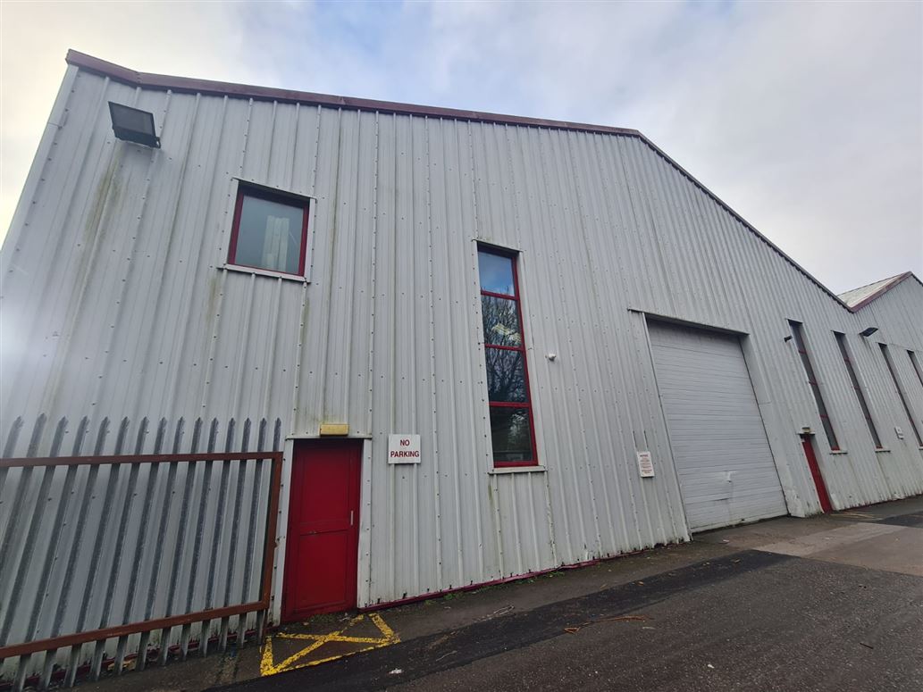 Starcamp Building, Carrigaline Industrial Estate, Kilnagleary, Carrigaline, Cork