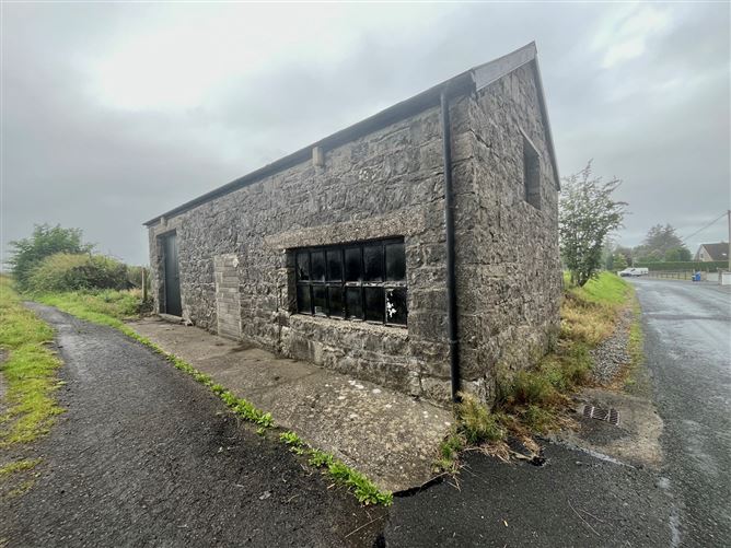 Photo 28 of 32 — House and 11.60 Acres Of Land, Bunnacranna, Curry, Co. Sligo