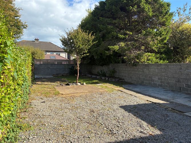 Thomastown Road , Glenageary, County Dublin
