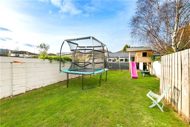 88 Murphystown Road, Leopardstown, Dublin 18