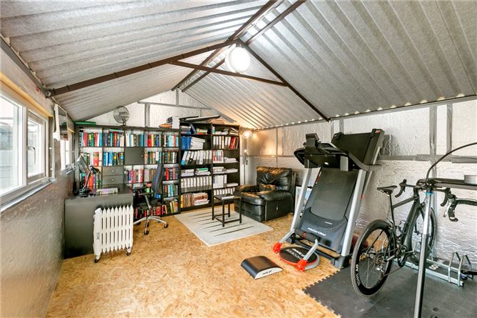 88 Murphystown Road, Leopardstown, Dublin 18