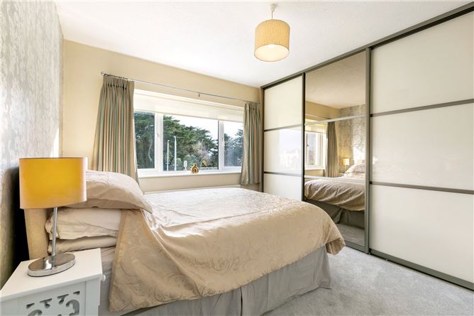 88 Murphystown Road, Leopardstown, Dublin 18