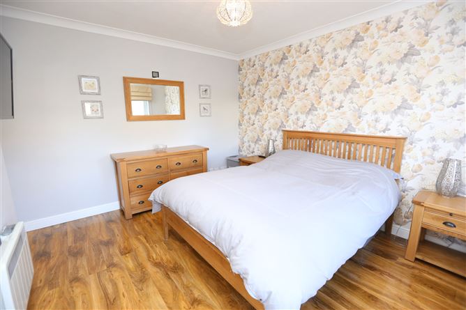 2 Coastal View, Big Street, Termonfeckin, Co. Louth