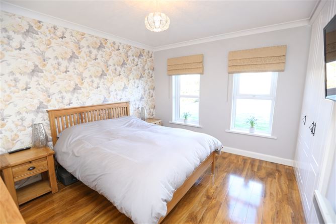 2 Coastal View, Big Street, Termonfeckin, Co. Louth