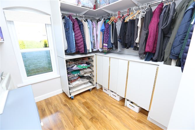 2 Coastal View, Big Street, Termonfeckin, Co. Louth