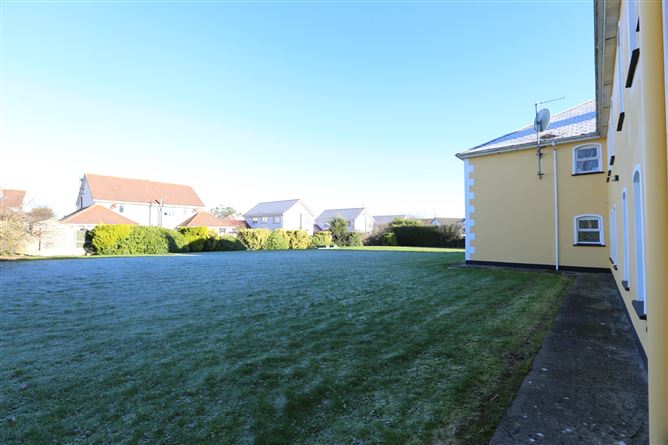 2 Coastal View, Big Street, Termonfeckin, Co. Louth