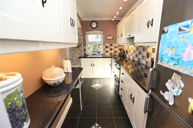 2 Coastal View, Big Street, Termonfeckin, Co. Louth