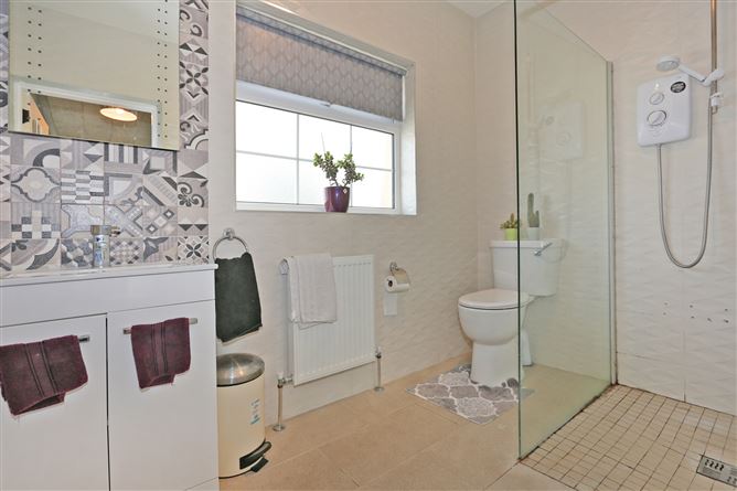 Leoville, Ballyvareen, Kildimo, Co. Limerick