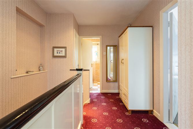 10 Trimleston Road, Booterstown, Dublin