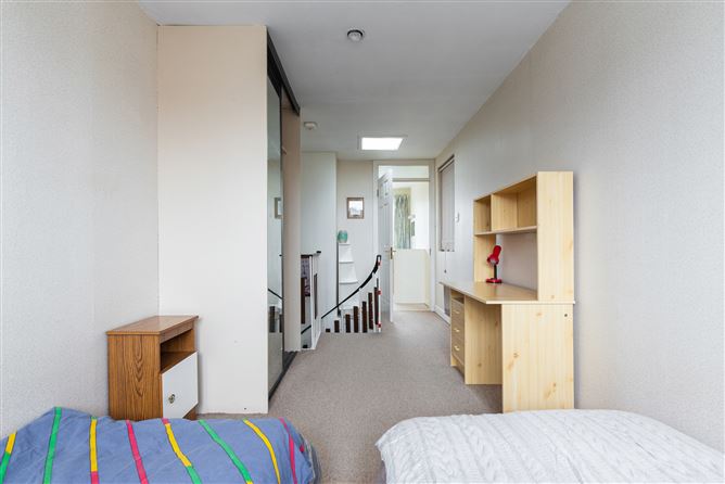 10 Trimleston Road, Booterstown, Dublin
