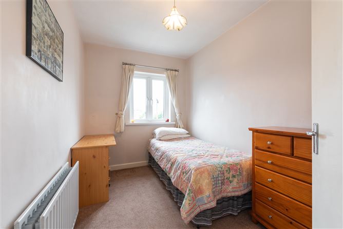 10 Trimleston Road, Booterstown, Dublin