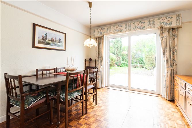 10 Trimleston Road, Booterstown, Dublin
