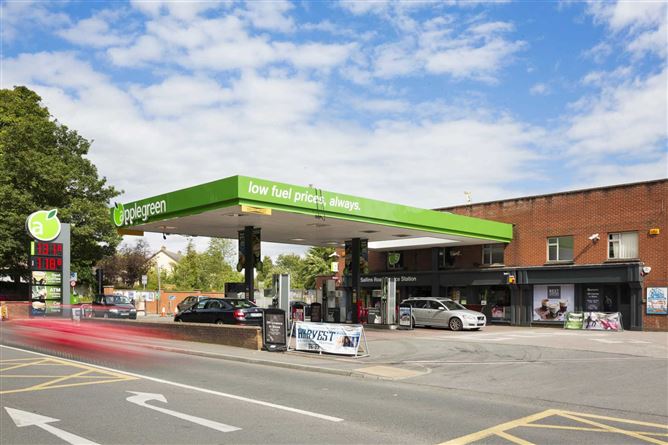 Applegreen, Sallins Road, Naas, County Kildare