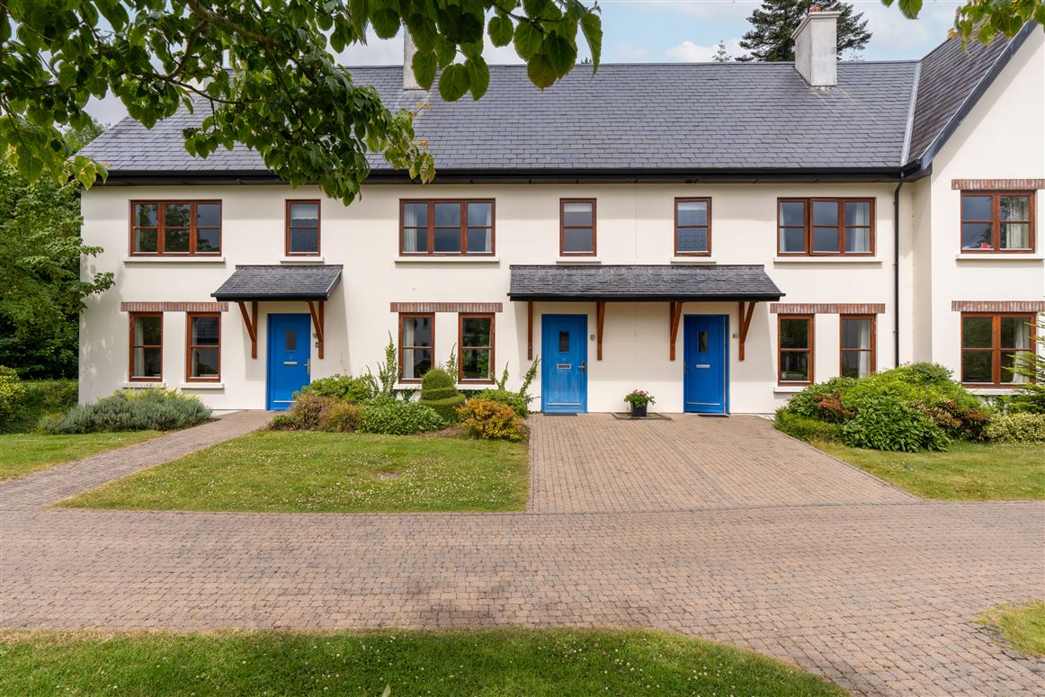 14 Courtyard Lodges, Fota Island Resort, Fota, Cork