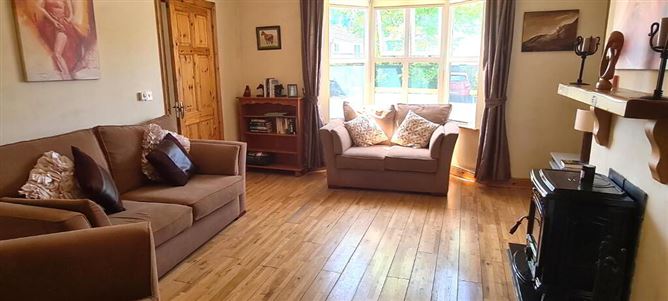 9 River Meadow, Dromod, Carrick-On-Shannon, Leitrim