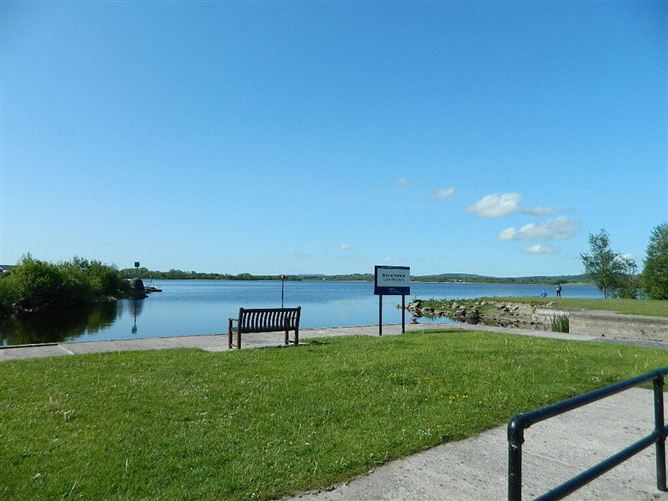 9 River Meadow, Dromod, Carrick-On-Shannon, Leitrim