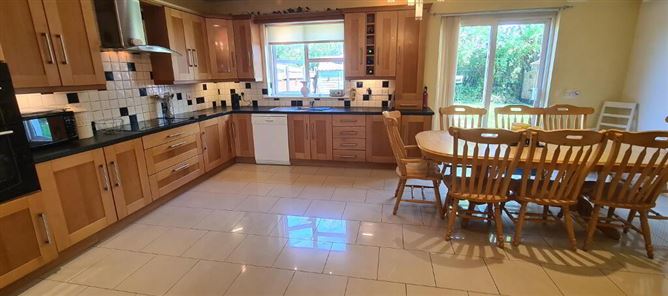 9 River Meadow, Dromod, Carrick-On-Shannon, Leitrim