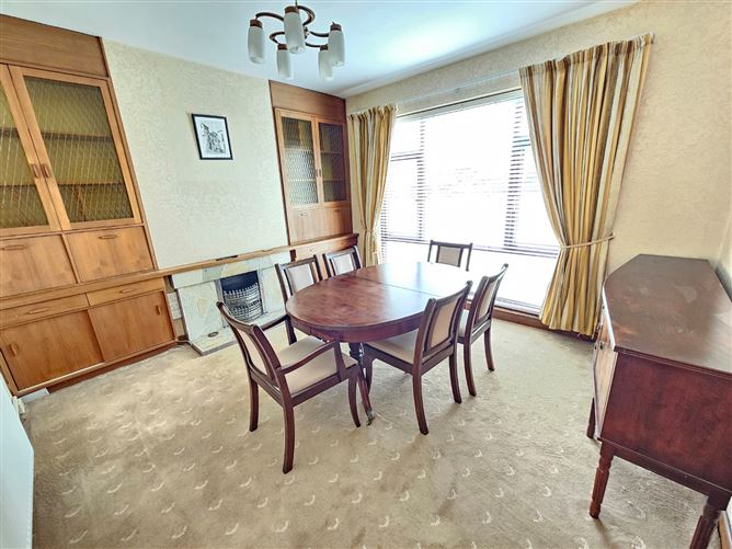 63 Collins Park, Ennis, Co. Clare