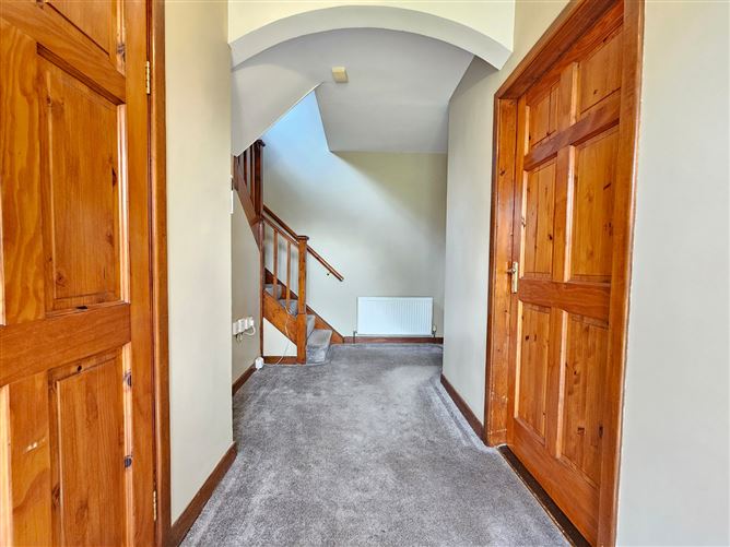 63 Collins Park, Ennis, Co. Clare