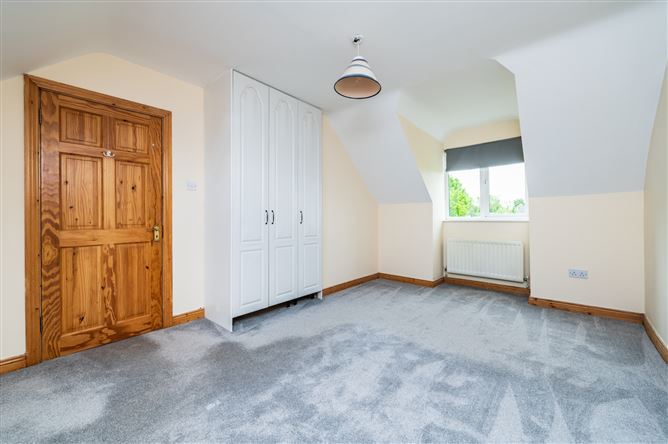 https://photos-a.propertyimages.ie/media/8/6/2/5003268/f42ffb7d-1902-416e-96b3-41303b8e79d7_l.jpg