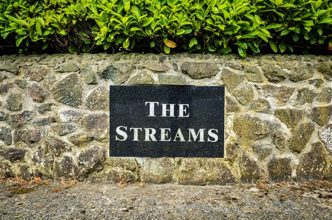 https://photos-a.propertyimages.ie/media/8/6/2/5003268/f42ffb7d-1902-416e-96b3-41303b8e79d7_l.jpg
