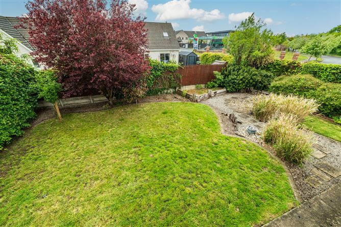 https://photos-a.propertyimages.ie/media/8/6/2/5003268/f42ffb7d-1902-416e-96b3-41303b8e79d7_l.jpg
