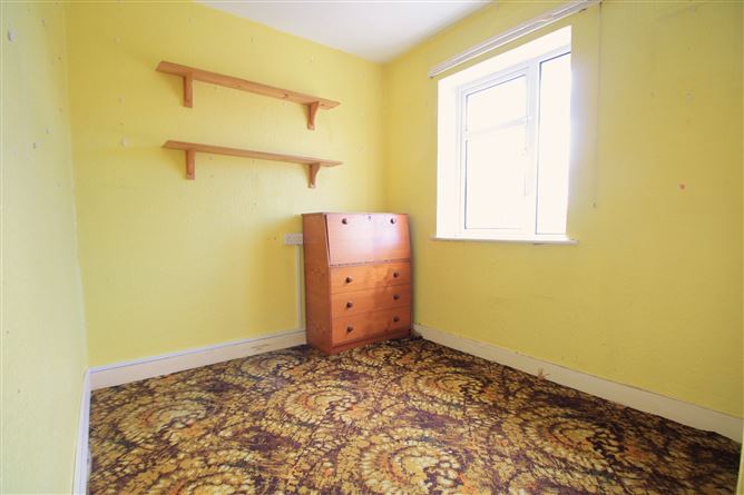 Photo 15 of 18 — 33 Pacelli Avenue, Graiguecullen, Carlow