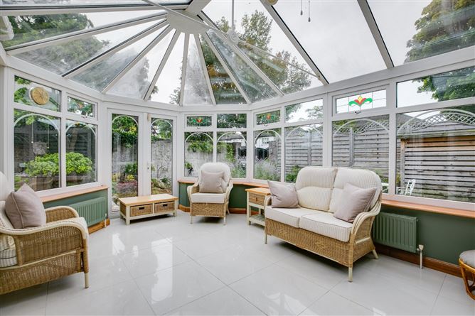 2 Glendown Crescent, Templeogue, Dublin 6W