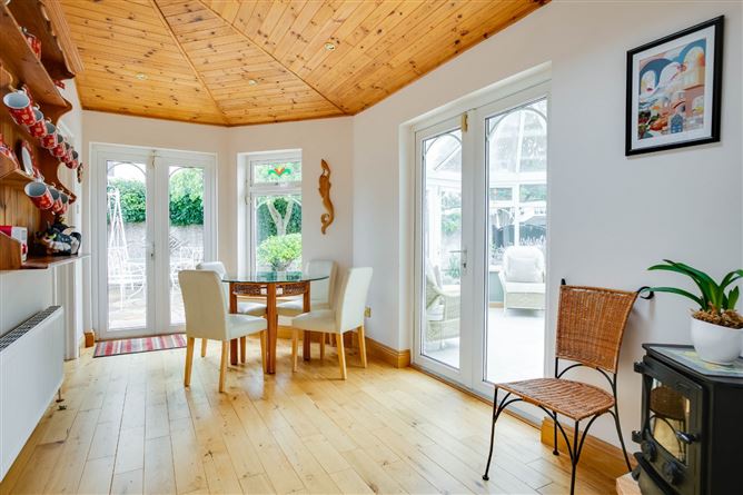 2 Glendown Crescent, Templeogue, Dublin 6W