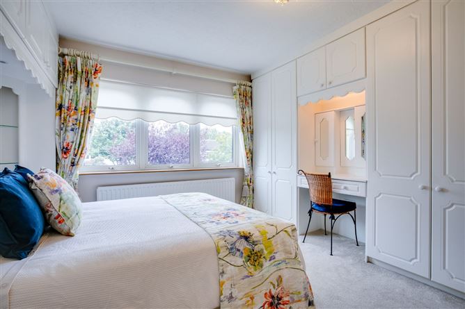 2 Glendown Crescent, Templeogue, Dublin 6W