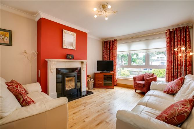 2 Glendown Crescent, Templeogue, Dublin 6W