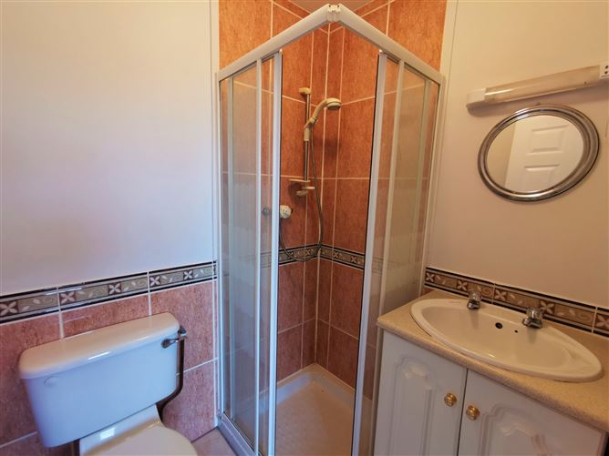 48 Clareville, Claremorris, Co. Mayo
