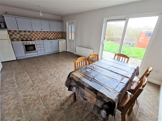 48 Clareville, Claremorris, Co. Mayo