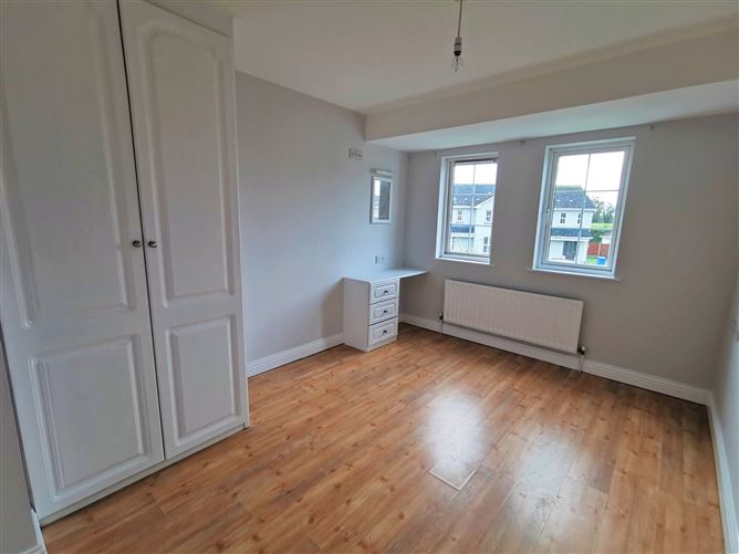 48 Clareville, Claremorris, Co. Mayo