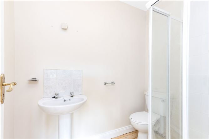 14 Oakwood Crescent, Ballyhaise, Co. Cavan