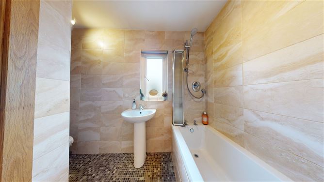 376 Pearse Street, Sallynoggin, Co. Dublin