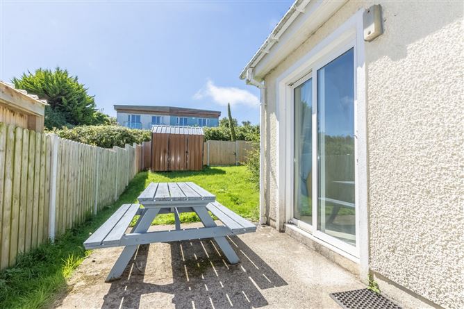 15 Dunmore Holiday Villas, Dunmore East, Co. Waterford