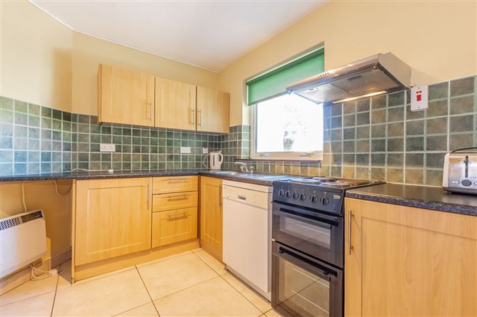 15 Dunmore Holiday Villas, Dunmore East, Co. Waterford