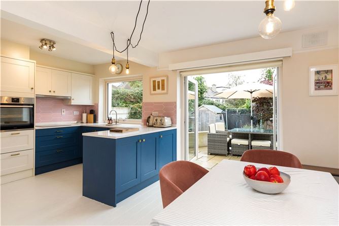 1 Trimleston Road, Booterstown, Co. Dublin
