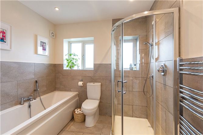 1 Trimleston Road, Booterstown, Co. Dublin