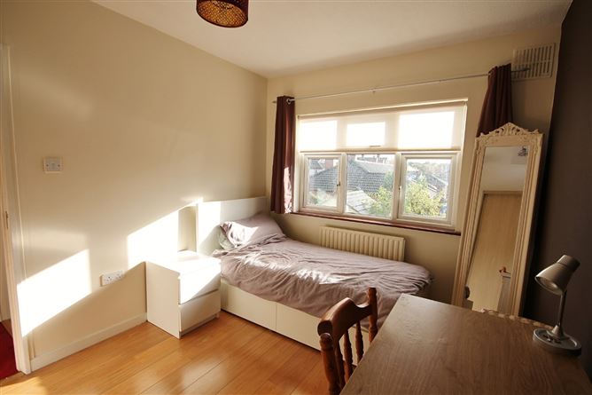 42 Canonbrook Court, Lucan, Co. Dublin