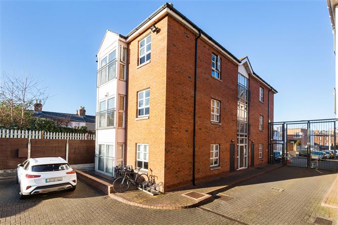 95 Greenville Place, Greenville Avenue, Dublin 8