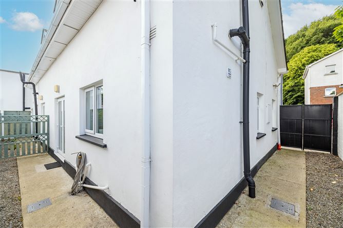 1B St Vincent's Cottages, Blackhorse Ave, Dublin 7