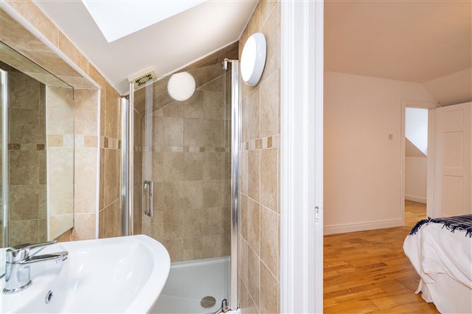 1B St Vincent's Cottages, Blackhorse Ave, Dublin 7
