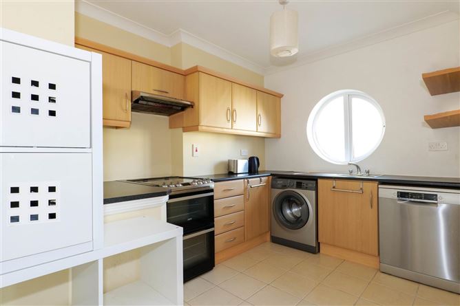 159 Manor Court, Knocknacarra, Galway, County Galway