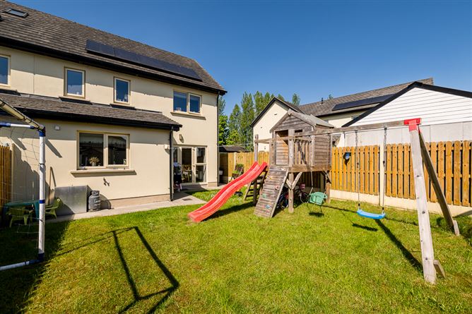 16 Cois Glaisin Park, Navan, Navan, Meath