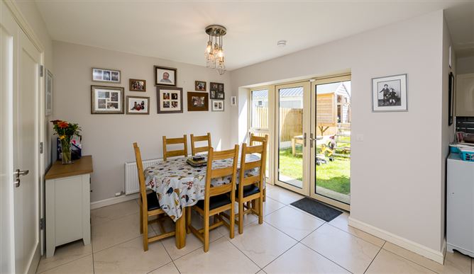 16 Cois Glaisin Park, Navan, Navan, Meath