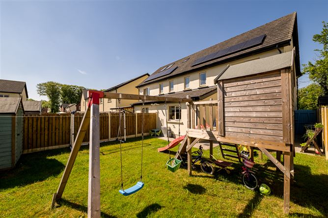 16 Cois Glaisin Park, Navan, Navan, Meath