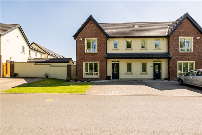 16 Cois Glaisin Park, Navan, Navan, Meath