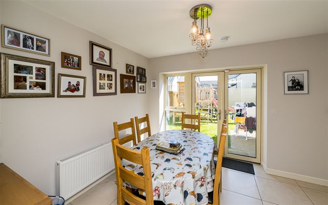 16 Cois Glaisin Park, Navan, Navan, Meath